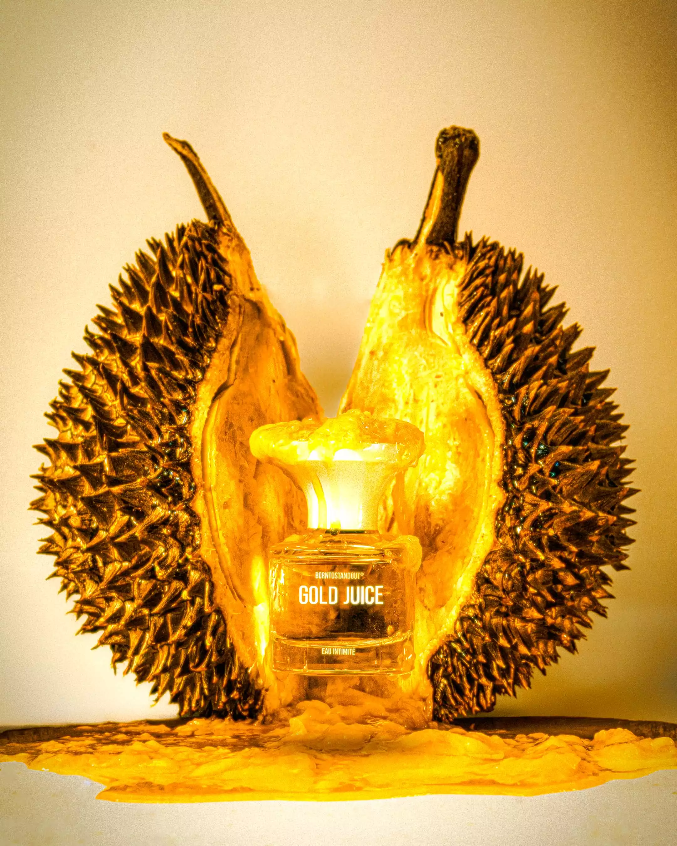 BORNTOSTANDOUT 金色狂潮淡香水,30ml/NTD 3,500