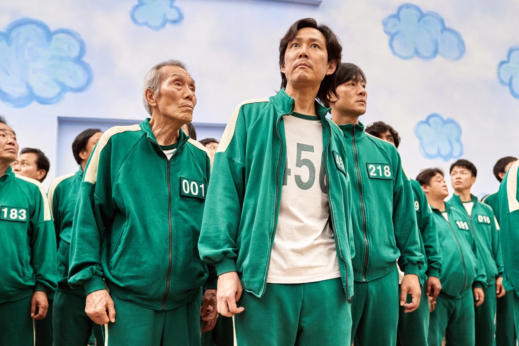 韓國文化體育觀光部同樣統計出 2026 年最受全球觀眾喜愛的韓劇與電影,值得一提的是,2021 年由 Netflix 打造,並刷新全球影劇觀看紀錄至今的《魷魚遊戲》,至今依舊以 12.4% 的高佔比,連續五年奪冠。