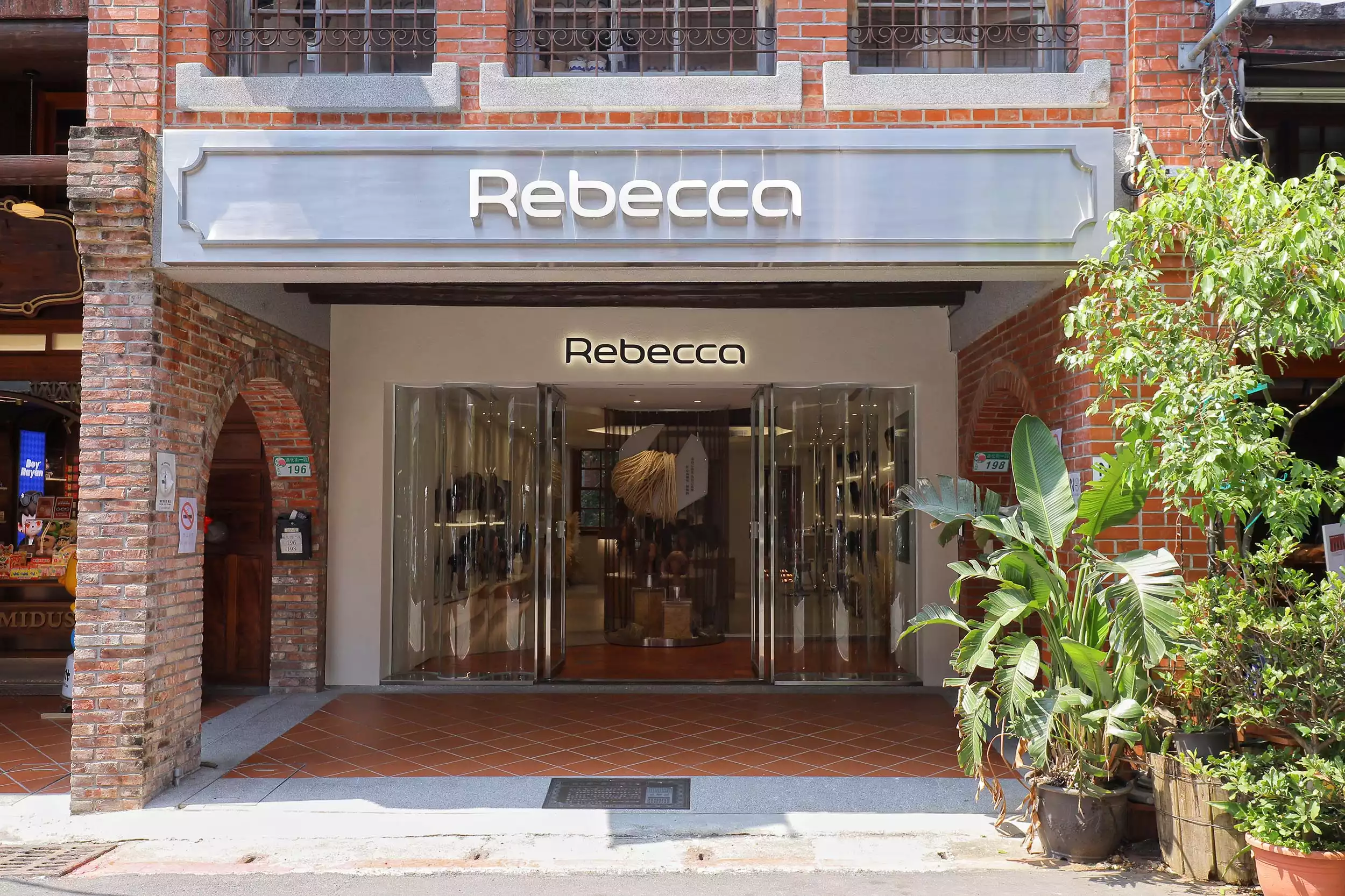 全台首間「假髮配戴者」專屬髮廊:Rebecca