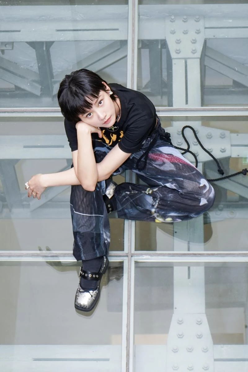 女主角則找來香港「文青女神」袁澧林飾演,這次她在《來!金來號!》中飾演聰明、敏銳、行動力強的趙以瑄,不只懂行銷、懂網路聲量,也敢於打破規則,可以說是幫助男主角周路勇打造餐廳事業的重要推手。