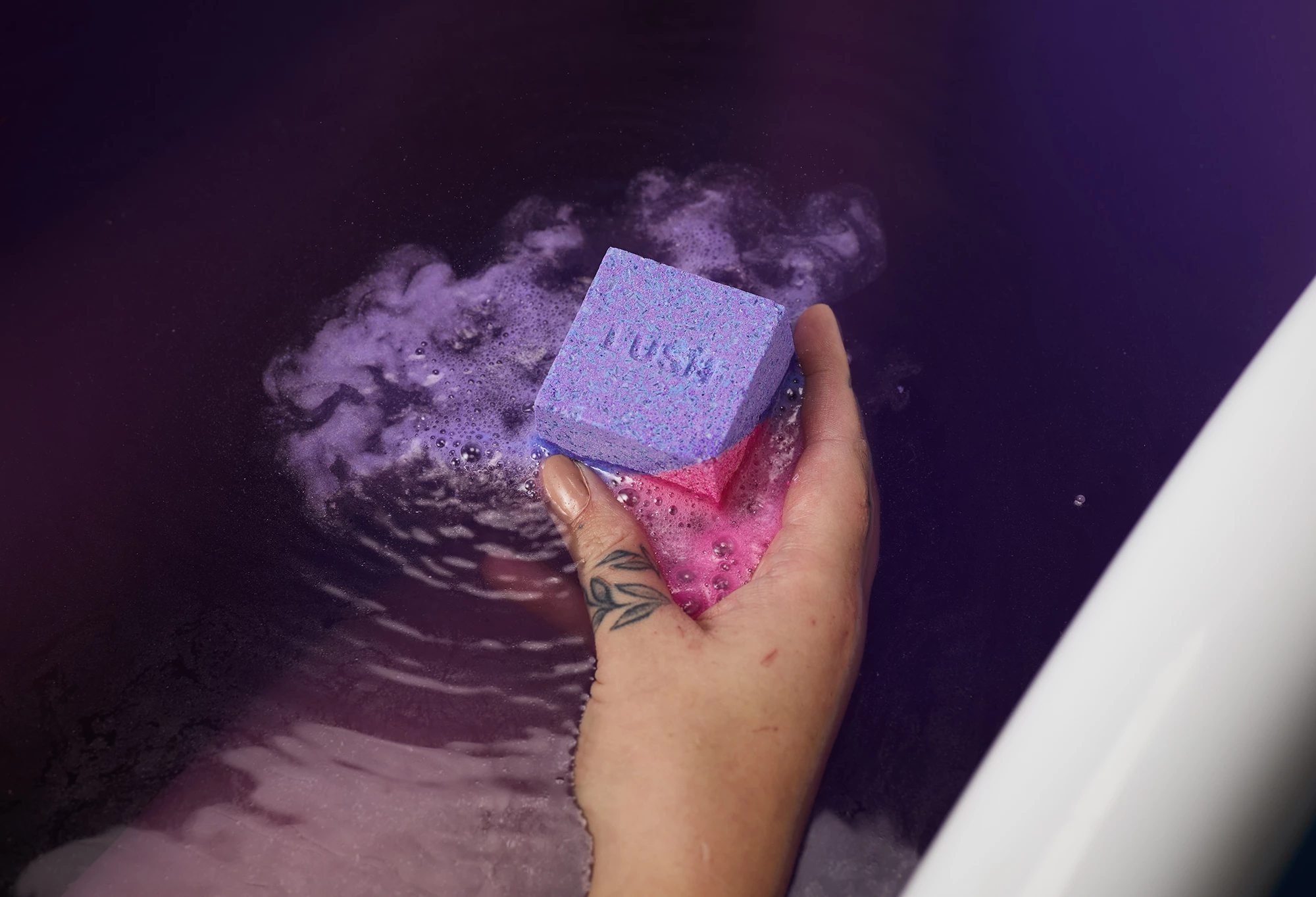 LUSH 睡公主系列