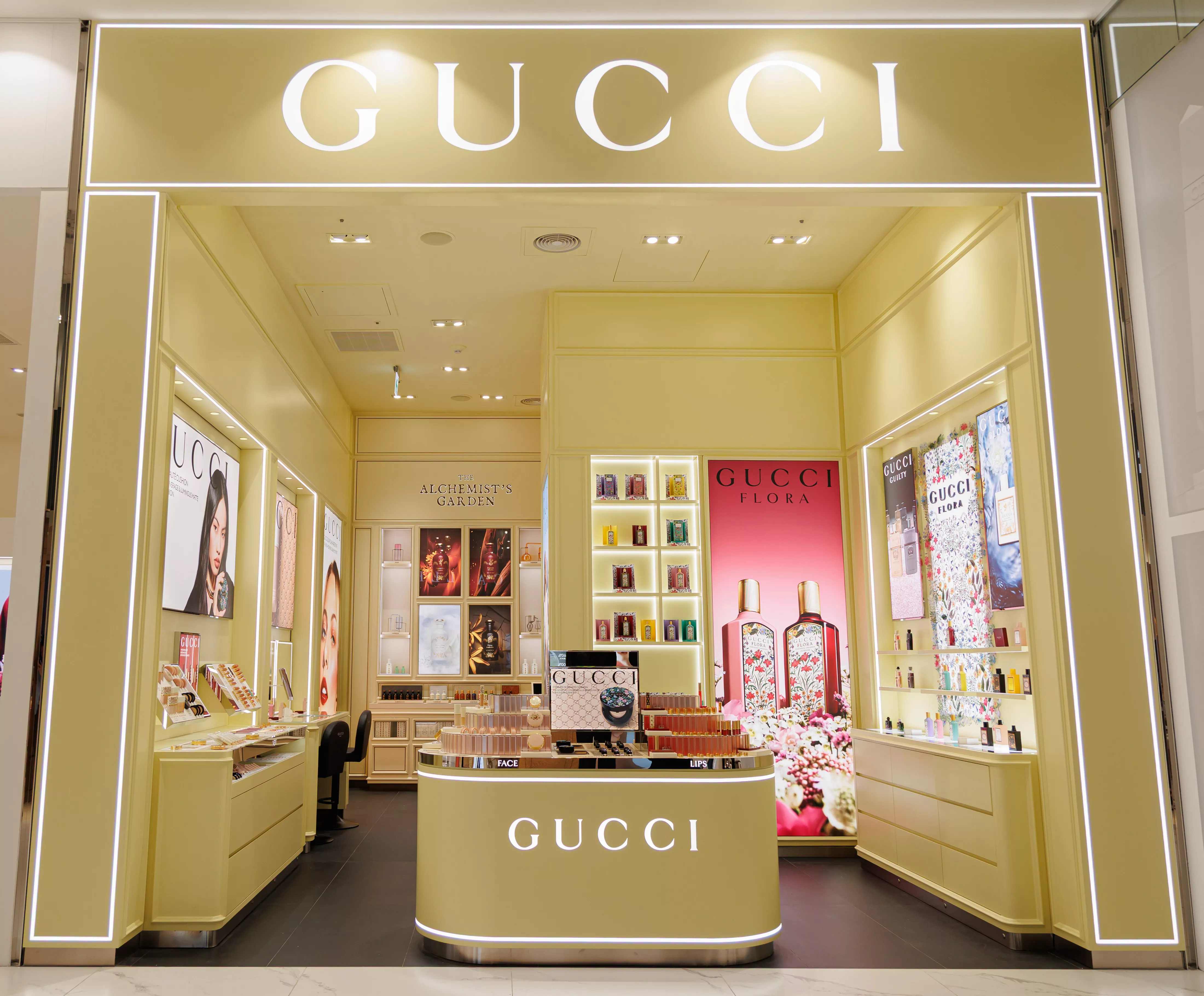 台灣第一間首間Gucci美妝旗艦店