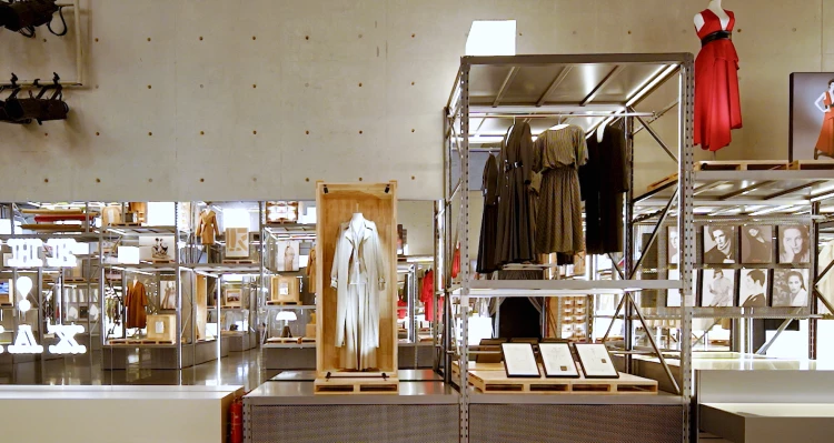 max mara 75週年上海早春大秀+展覽