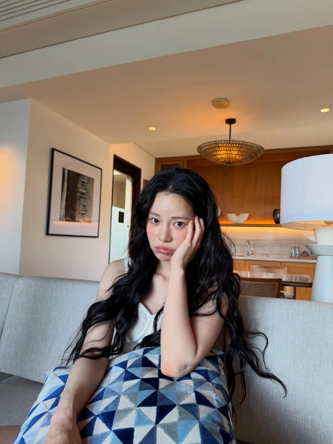 擁有骨感小臉的林智妍不只演技實力備受看好