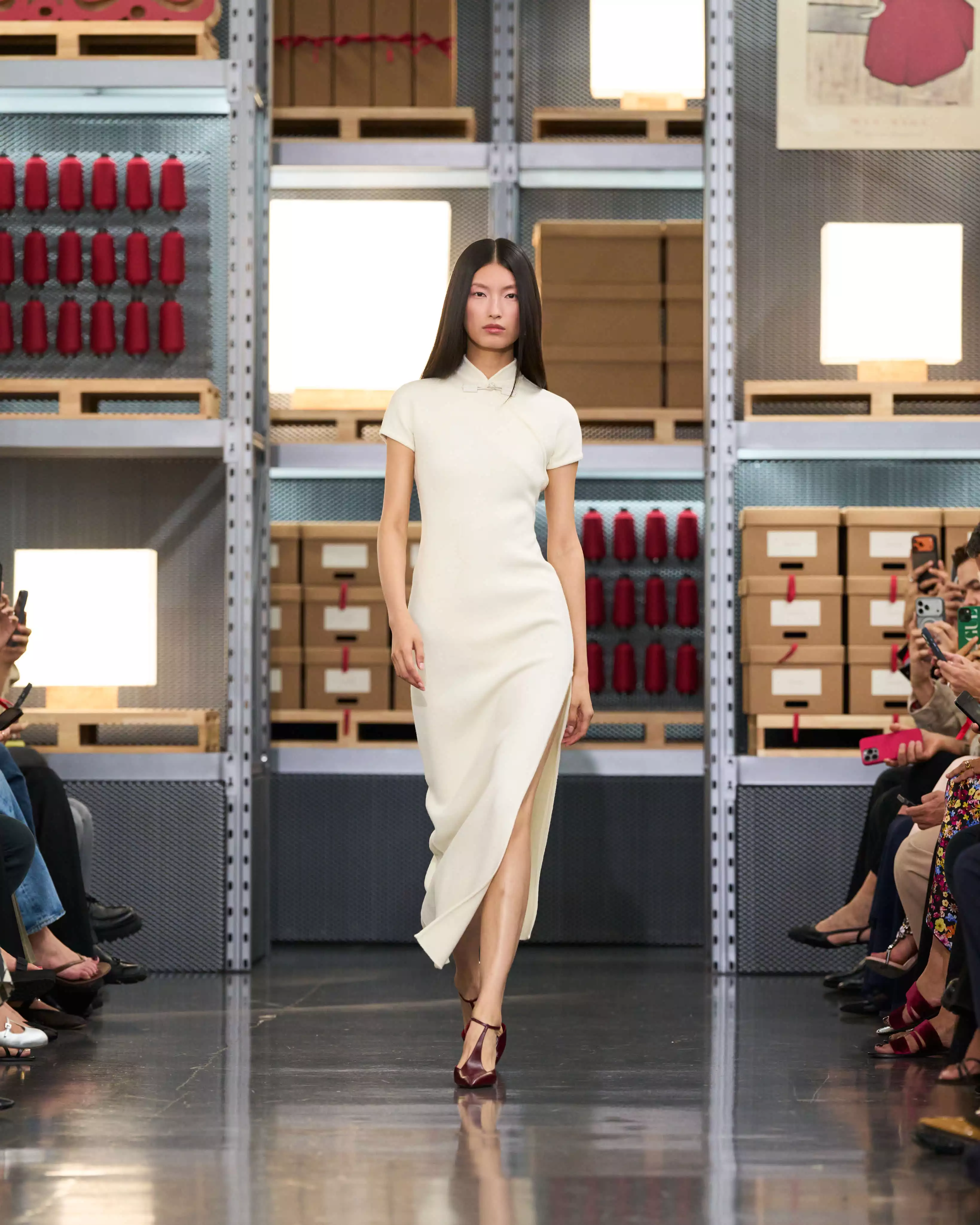 max mara 75週年上海早春大秀+展覽