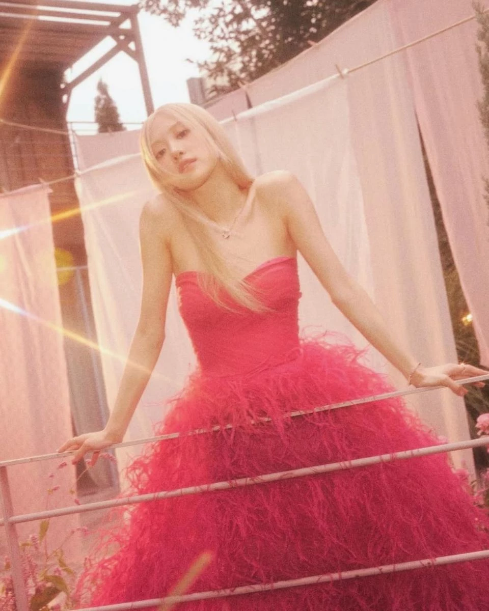 Rosé 正能量語錄 3：「我曾以為成功會讓我快樂，但我後來發現，快樂要先從內心開始。」