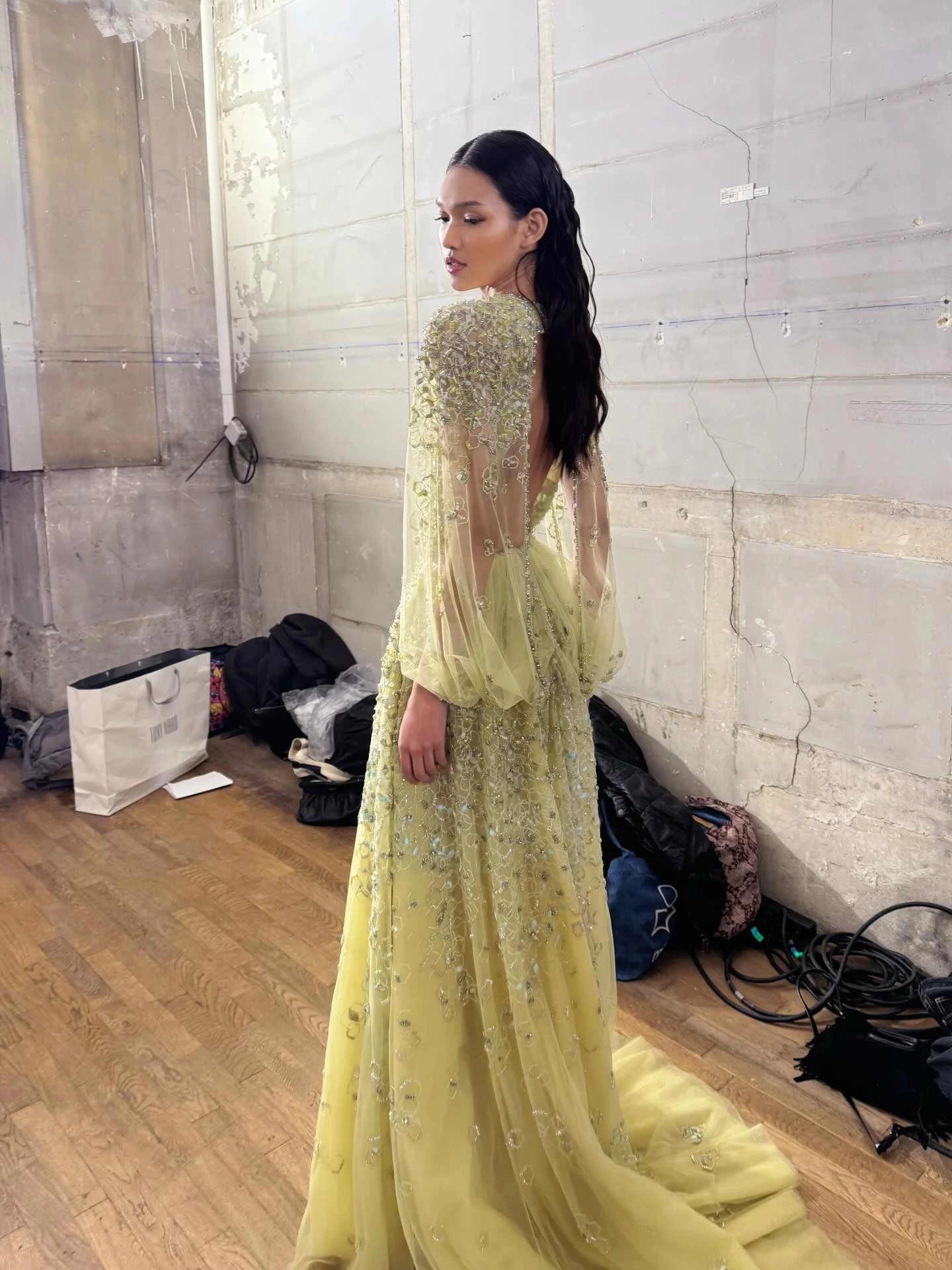 黎巴嫩設計師Tony Ward高級訂製大秀後台