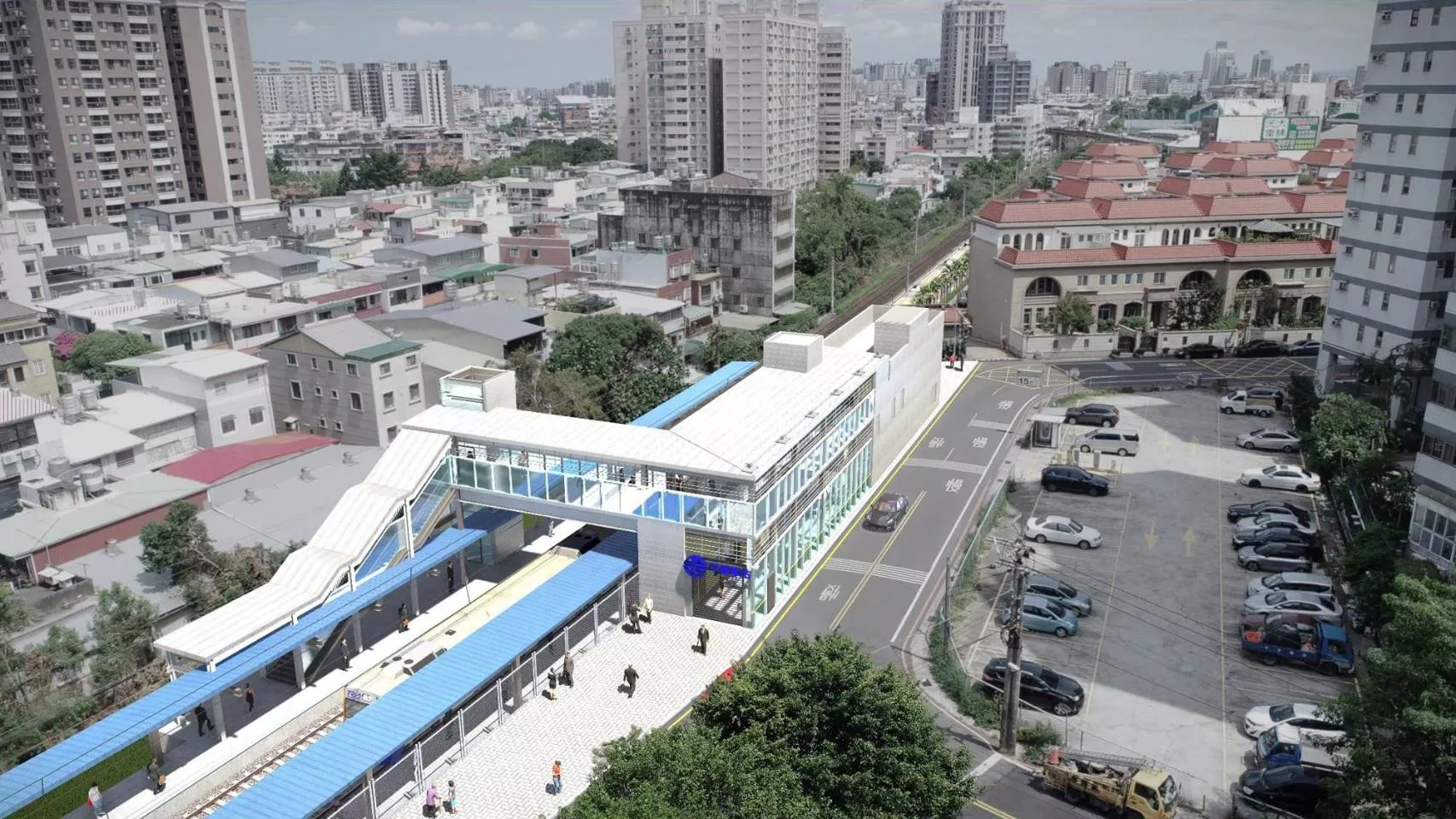 因應桃園鐵路地下化工程，台鐵將興建全新車站——平鎮站（永久地下化車站，預計 2033 年完工）。在此之前，將先啟用「平鎮臨時站」。平鎮臨時站為地上建築，坐落於平鎮區新富一街與新富三街路口，規劃為 2 層樓的易拆卸回收結構。1 樓設有售票區，2 樓為北上月台動線，並配置電梯、無障礙坡道及廁所等設施，同時規劃臨停接送車格，預計於今年 10 月啟用。