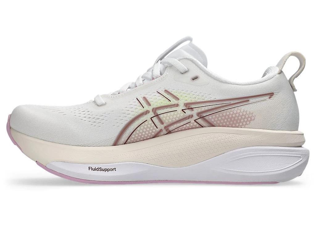 Asics亞瑟士Gel-Kayano 33頂級支撐穩定型跑鞋,採用Fluidsupport引導穩定系統與Ff Blast Max+Ff Blast雙層中底,後跟內置Puregel亞瑟膠。