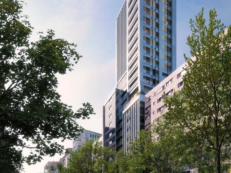 坐落於台北市信義路四段的全新重量級地標「耑岫」,是由荷蘭建築大師 OMA 團隊打造的「都市村落(Metropolitan Village)」住宅建築。全案規劃地上 23 層、地下 5 層,將建築拆解為多個相互交錯的量體,圍繞中央核心筒組構而成,如同一座向上延伸的「都市村落」。透過鋁板與玻璃帷幕交織,形塑層次豐富的建築立面,巧妙回應信義商業區的都市尺度。