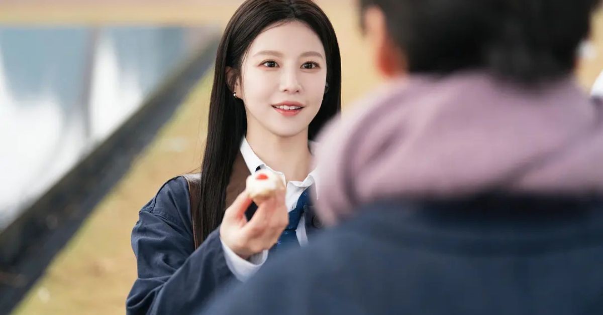 【塔羅占卜】2026 你的愛情關鍵字揭曉！選張牌看年度轉折