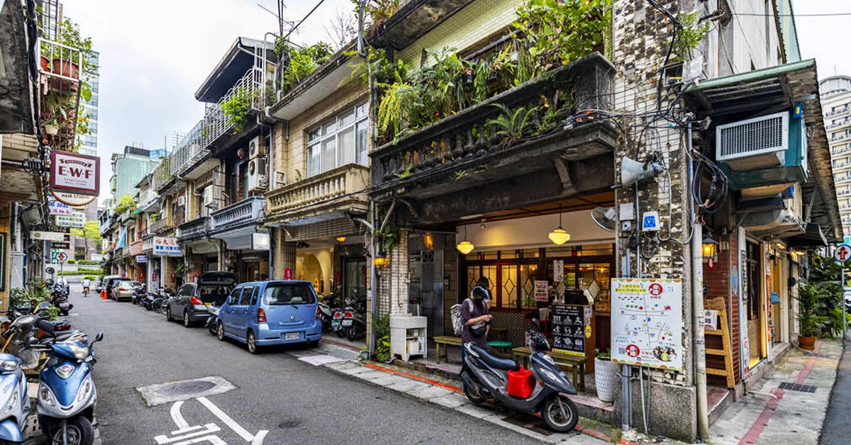 中山赤峰街成第2個東區下場？42萬超高租金、特色店出走潮，這條台北最紅街區正面臨什麼危機