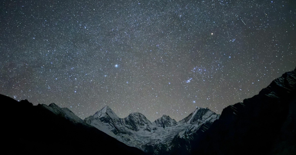 12 星座不是全部！太陽、月亮、上升星座差在哪？搞懂這 3 個，星座測驗才會準