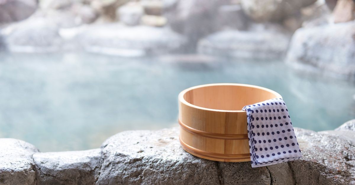 泡溫泉要注意什麼？心臟科醫師教你掌握4原則，水位千萬不能超過這位置