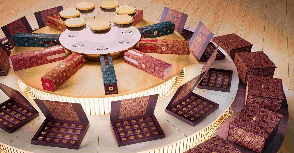 Nespresso 推出2025聖誕月曆！肯亞藝術家打造24天節慶咖啡印花