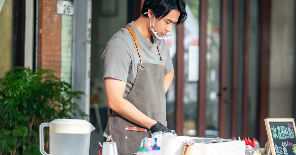 明明有存款卻不敢花？現代人的「金錢焦慮」：別讓數字綁架了你對生活的期待