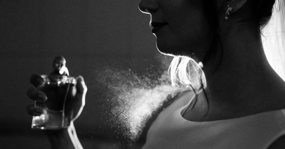 香水怎麼噴？專業調香師揭秘好人緣香氣關鍵：這3香調最討喜，噴完千萬不要做「這動作」