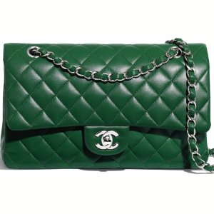 Chanel、Celine到Dior全都推出「夜幕綠」？原來跟 iPhone 11 最搭的包就是這5款