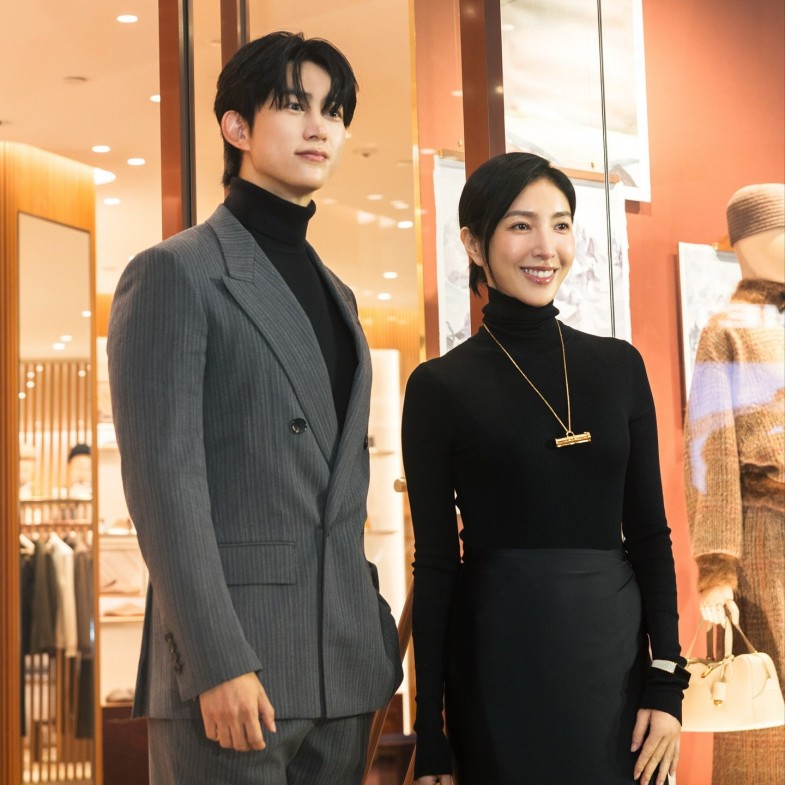 Twice周子瑜登維密秀、Fendi換帥、Hermès創意總監離任｜時尚一週大事