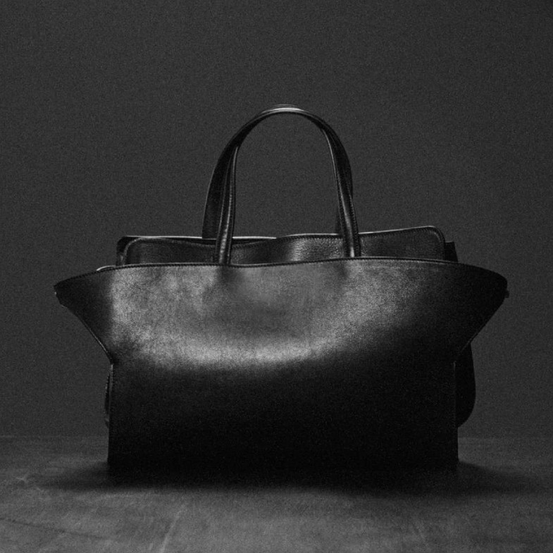 Zara真皮手袋推薦30款！全部一萬有找，這3款隱藏版全手工超限量