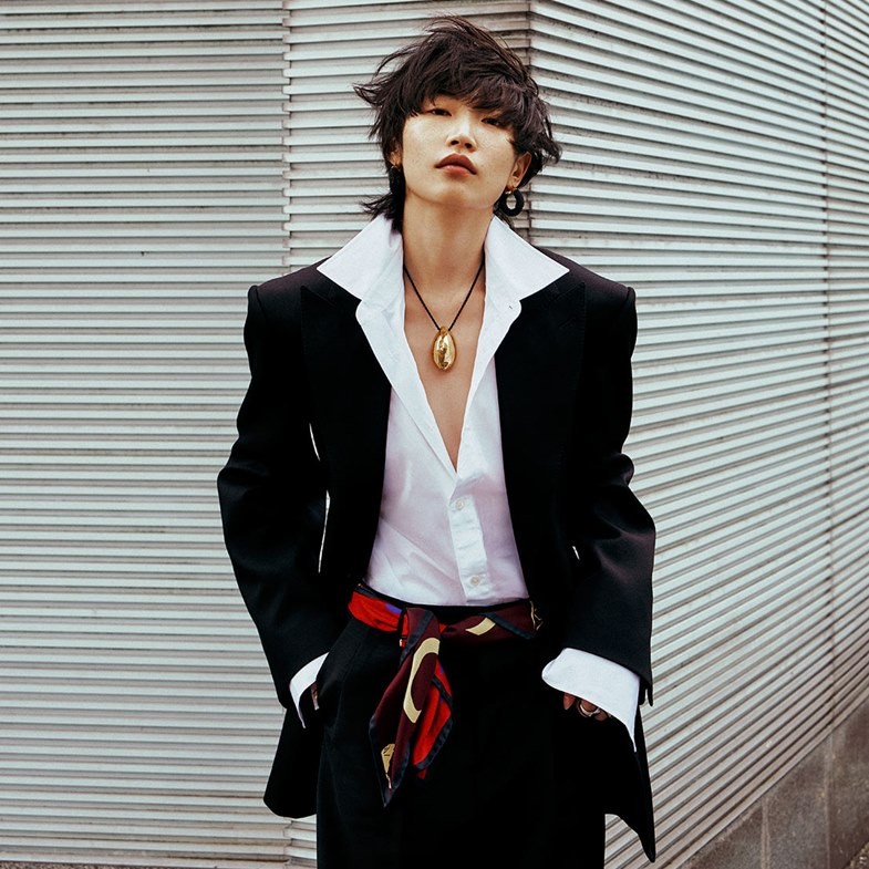 Celine 2026 春夏主角是「它」！搶眼新包款、鞋履再度讓全網熱議