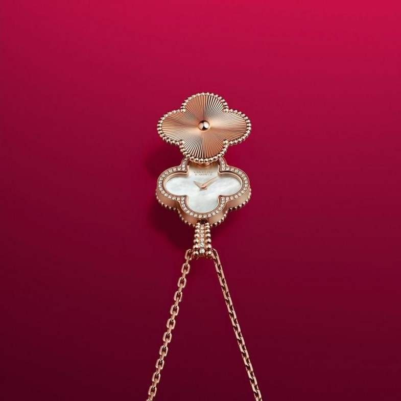 逆風前行！卡地亞母公司營收大漲11%，它做對了什麼？｜時髦經濟