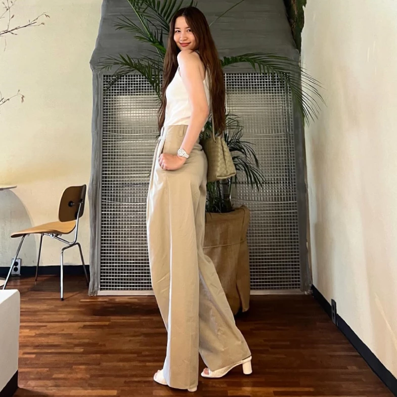 南宮珉愛妻秦雅凜減齡穿搭16套大公開！奔4當媽也能美出25歲少女感