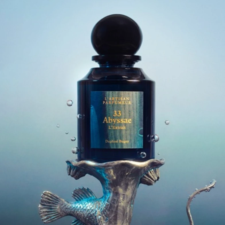 2026木質調香水16款推薦！Byredo、Tom Ford、Le Labo熱門中性香氛清單