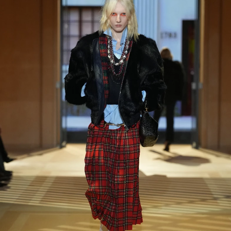 2027春夏時裝週｜Gucci 關鍵大秀 5點解析：PP Krit、Cardi B盛裝出席