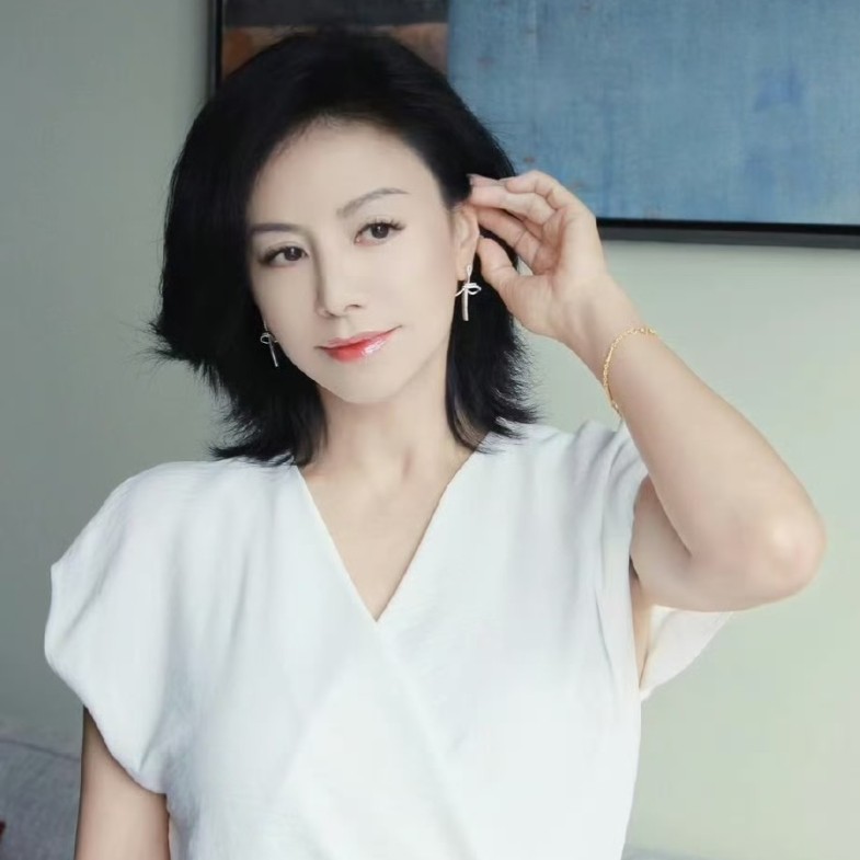 《逐玉》58歲田麗身材維持秘訣！7招3個月瘦10公斤：橄欖油空腹喝、超慢跑＋重訓打造凍齡體態