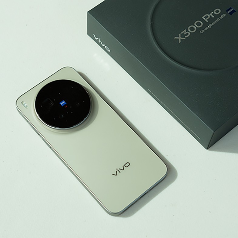 2026最強Android新機！vivo X300 Pro一開賣就缺貨，6大亮點統整：長焦增距鏡值得買嗎？