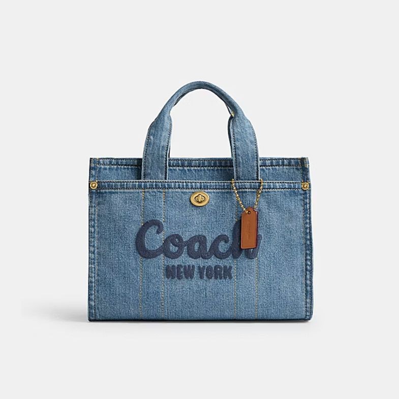 1萬預算精品包推薦Top 10：Coach托特包通勤族必收，Longchamp摺疊包耐用百搭
