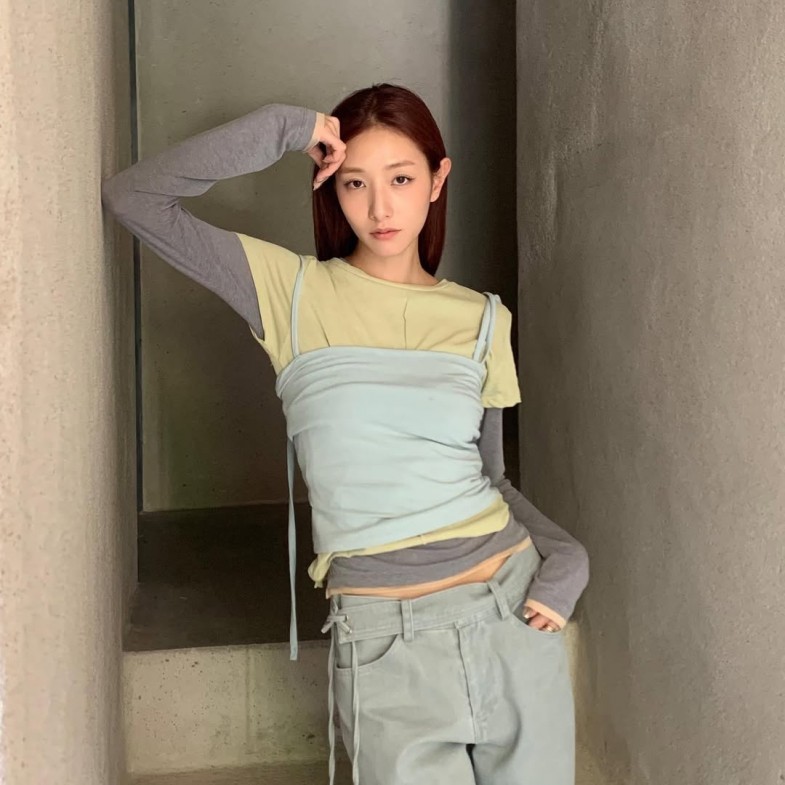 小隻女低腰褲穿搭掌握6技巧！這樣穿不顯矮，瞬間擁有大長腿