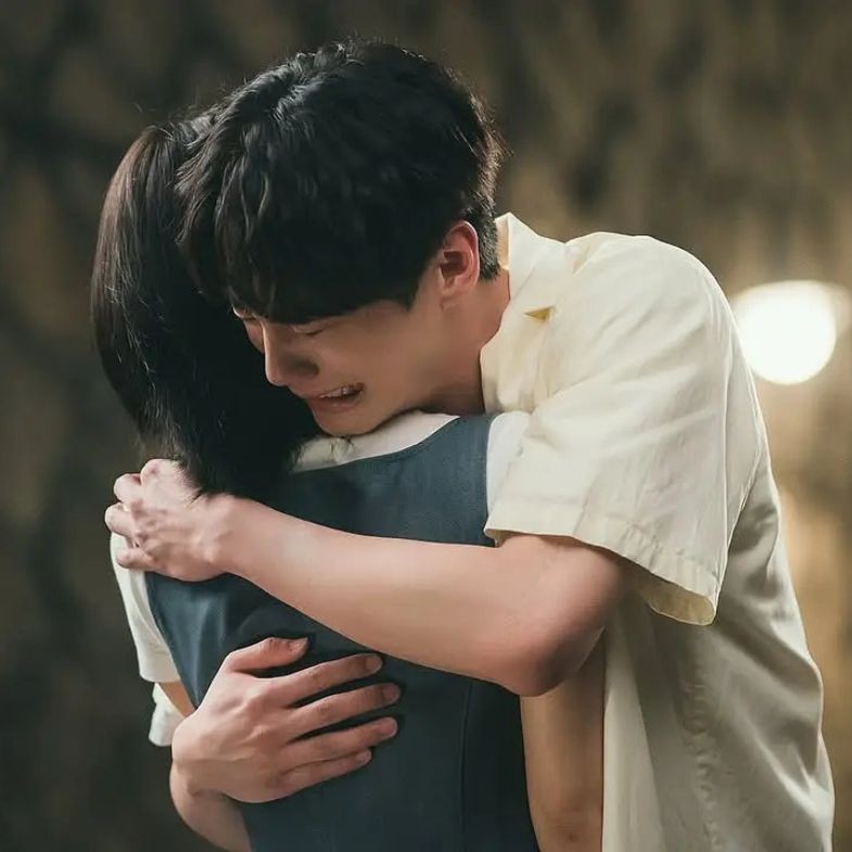 嘴上說不可能，最後還是吃回頭草的星座TOP4：獅子嘴硬不認，「這星座」明明還想念卻總裝傻