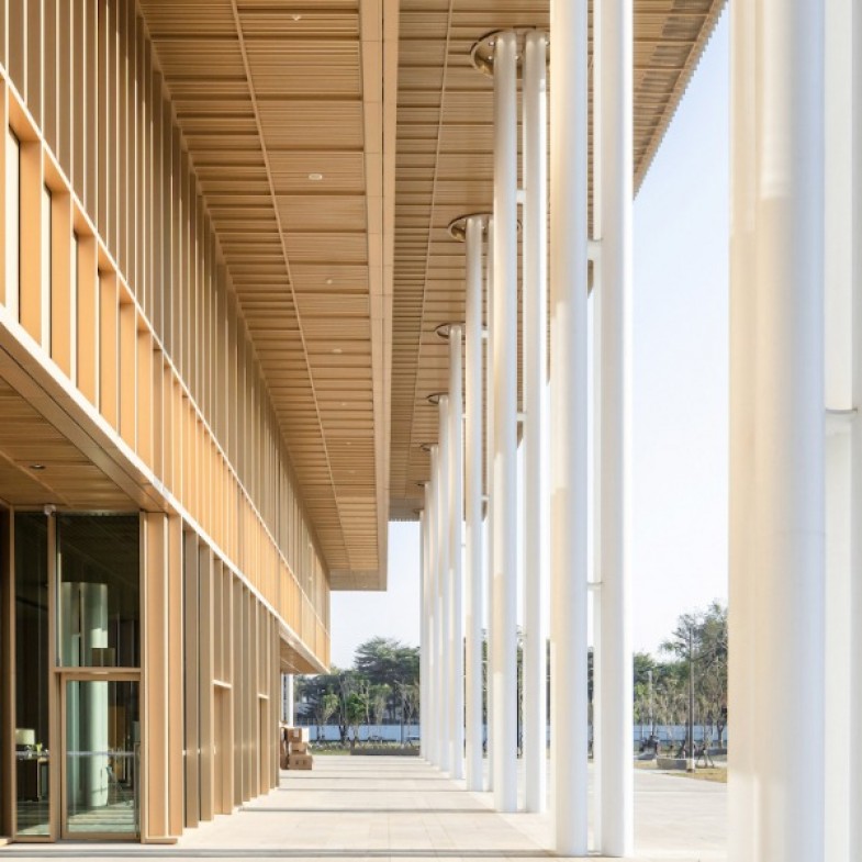 2025台南10個特色景點推薦！神秘黃家老宅、藤本壯介南埕衖事、清水模建築森/CASA、南台灣最大誠品