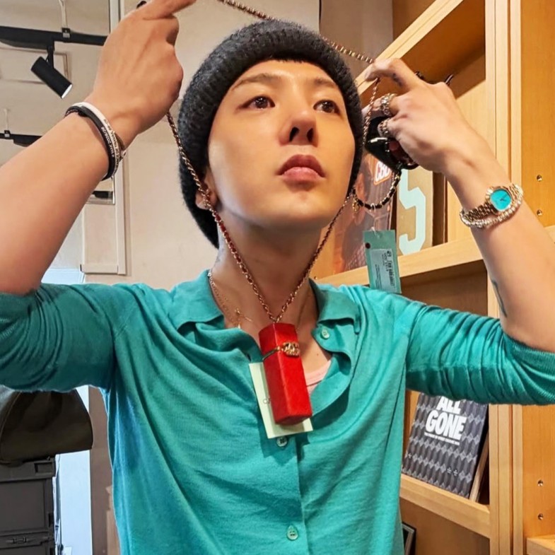 GD、泰星Apo都在戴！Piaget Sixtie腕錶一推出就爆紅，5大魅力一次看