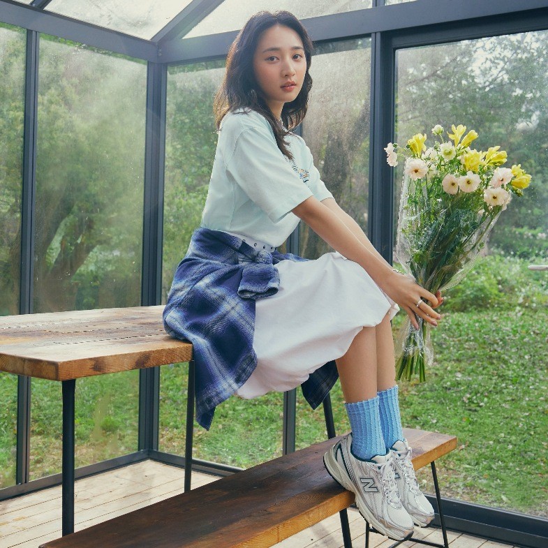 質感女星李沐的出遊神隊友是「它」！全套NB打造滿分OOTD穿上話題神鞋204L與740，前進NB音樂季看瘦子E. SO、高爾宣OSN嗨翻現場！