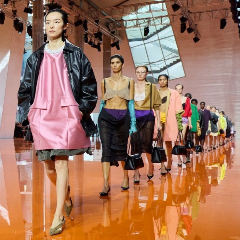 Prada 2025第三季財報：Miu Miu增長29%，最糟的階段已過｜時髦經濟
