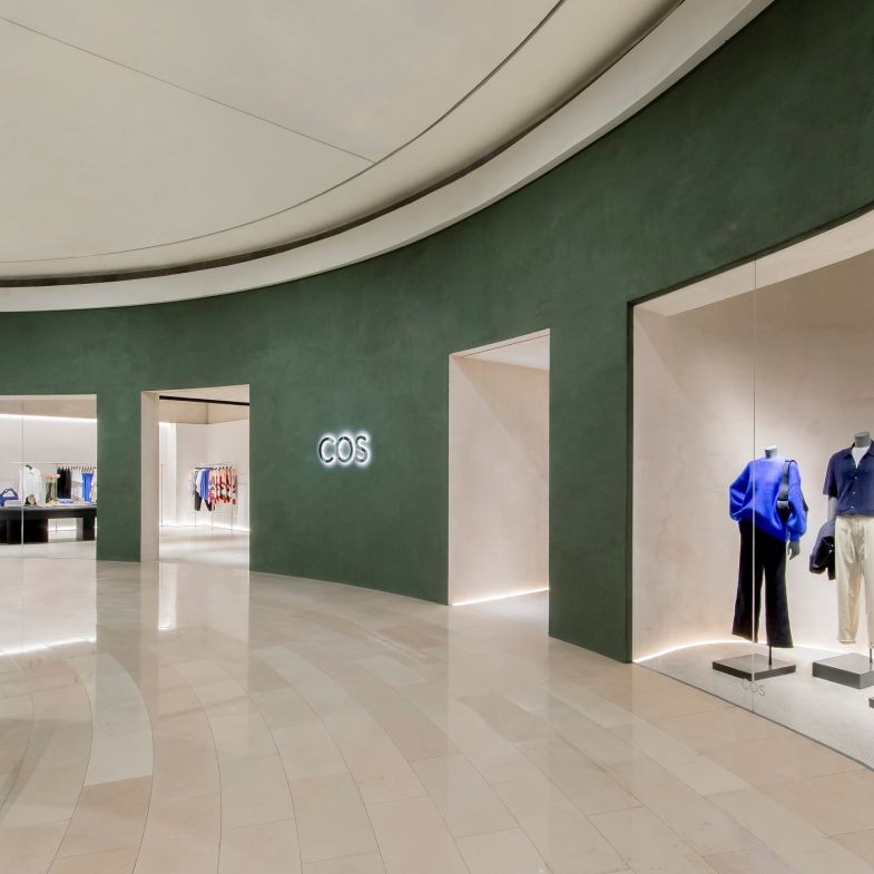 COS台灣官網正式上線！編輯推薦8款秋冬單品：繭型褲必收