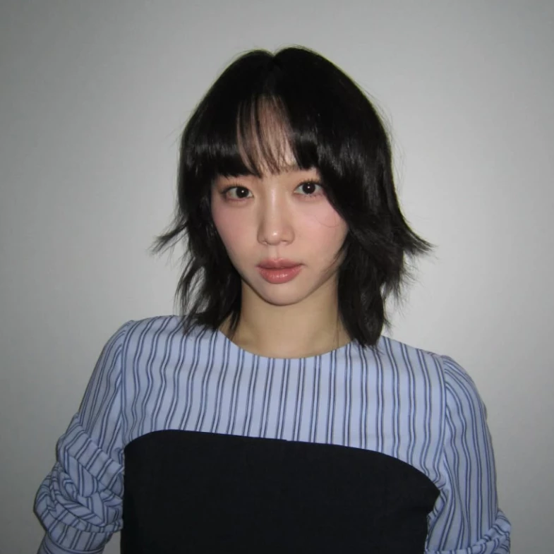 秦基周《鐵拳教育》層次鎖骨剪看不出37歲！6款減齡髮型推薦，層次鮑伯、魚尾剪超顯小臉