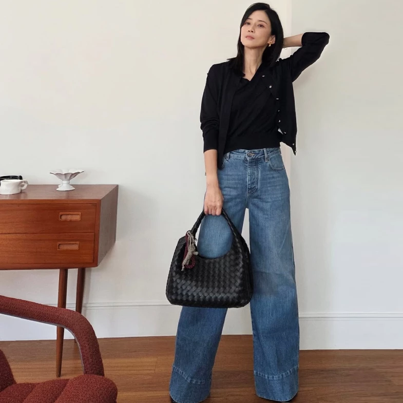 47歲美成20歲！《我的上流世界》李寶英減齡穿搭：凱莉包這樣搭超時髦