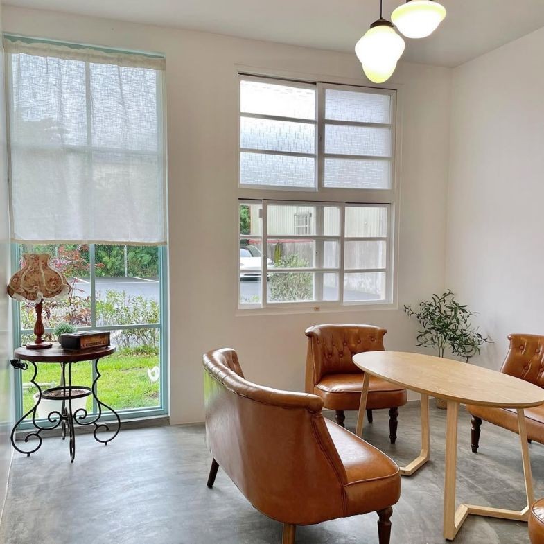 宜蘭咖啡廳「露露 Lulü Coffee」：舊宿舍老宅改建，炸蝦飯糰人氣必點