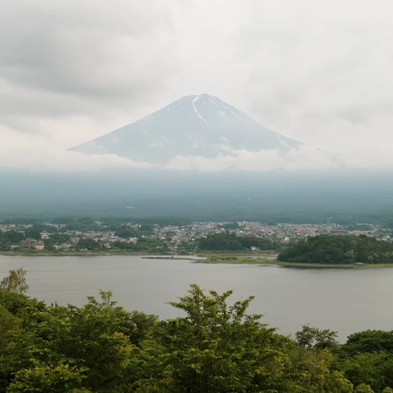 富士山不自駕怎麼玩？7個景點推薦：這間神社御守最值得買