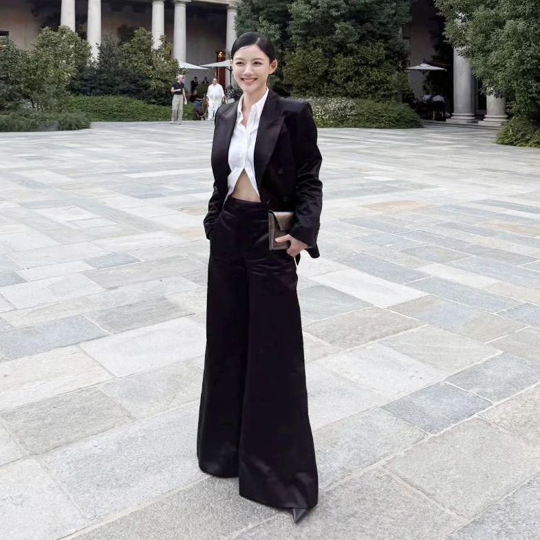 《百日謊言》金裕貞參加Brunello Cucinelli 2027年春夏發佈穿搭驚艷眾人！輕熟女15套質感穿搭提案