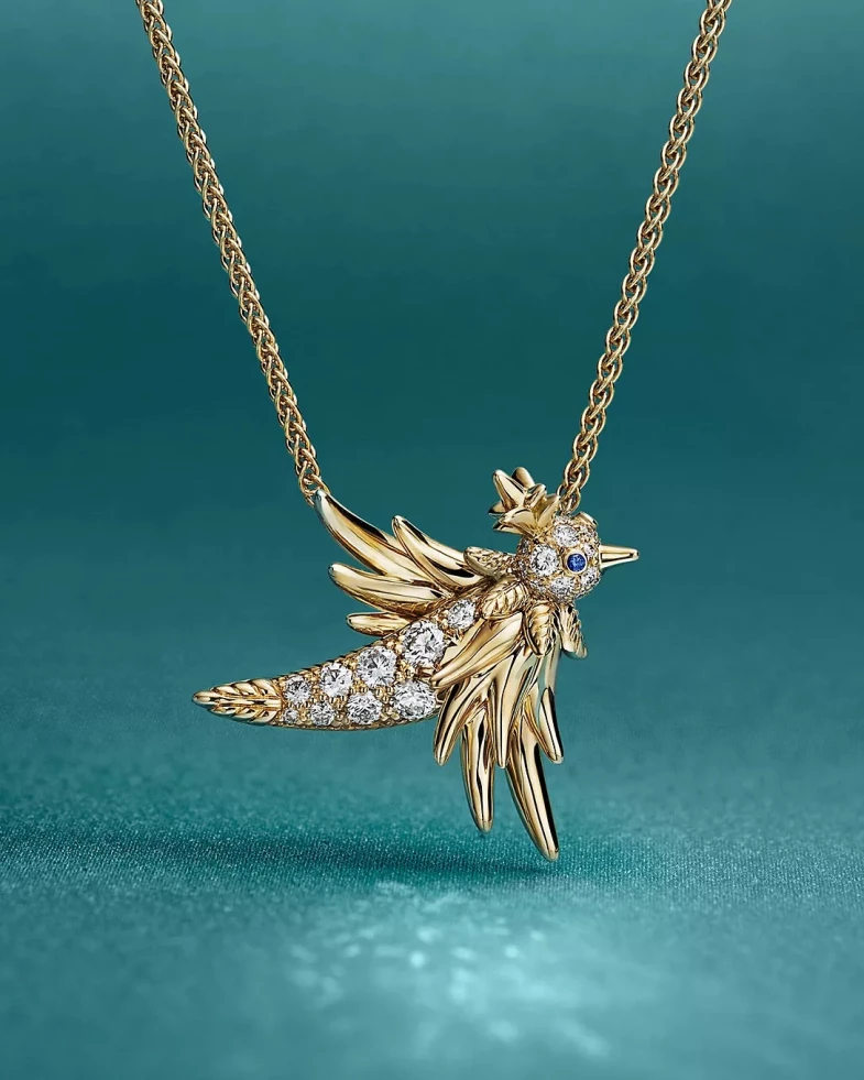 Tiffany巴黎揭開「石上鳥」創作祕密！曾之喬、安雅・泰勒-喬伊現身，5,000件手稿首度公開