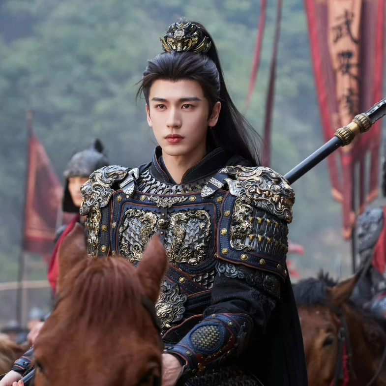 古裝「王侯將相」天花板TOP10！《九重紫》李昀銳少年國公封神，《逐玉》張凌赫戰神造型爆紅