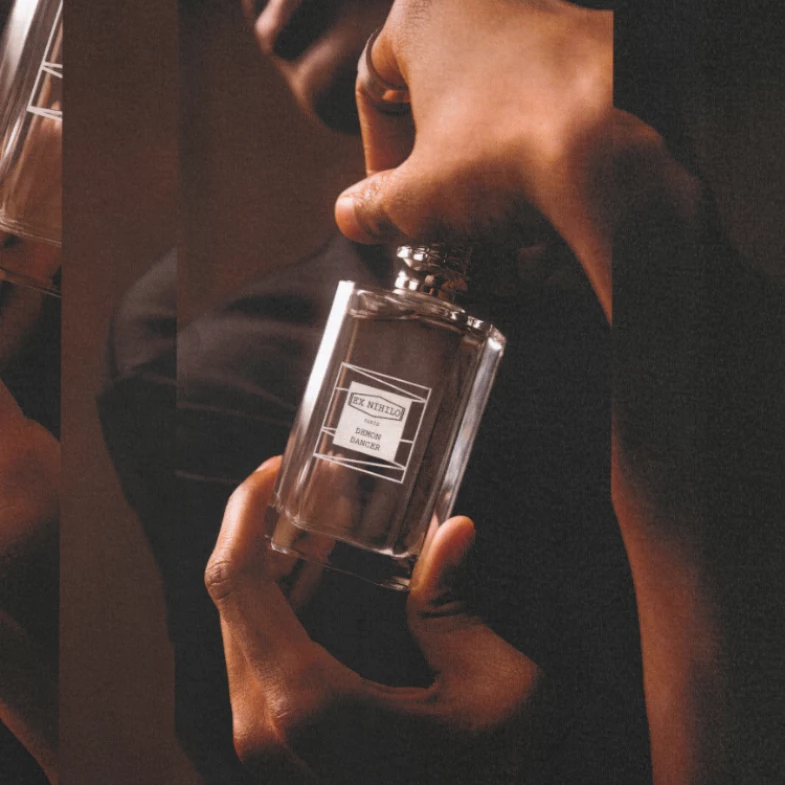 2026十月香水新品推薦6款！BYREDO亞洲限定、TOM FORD煙燻可可、CREED鳶尾香登場