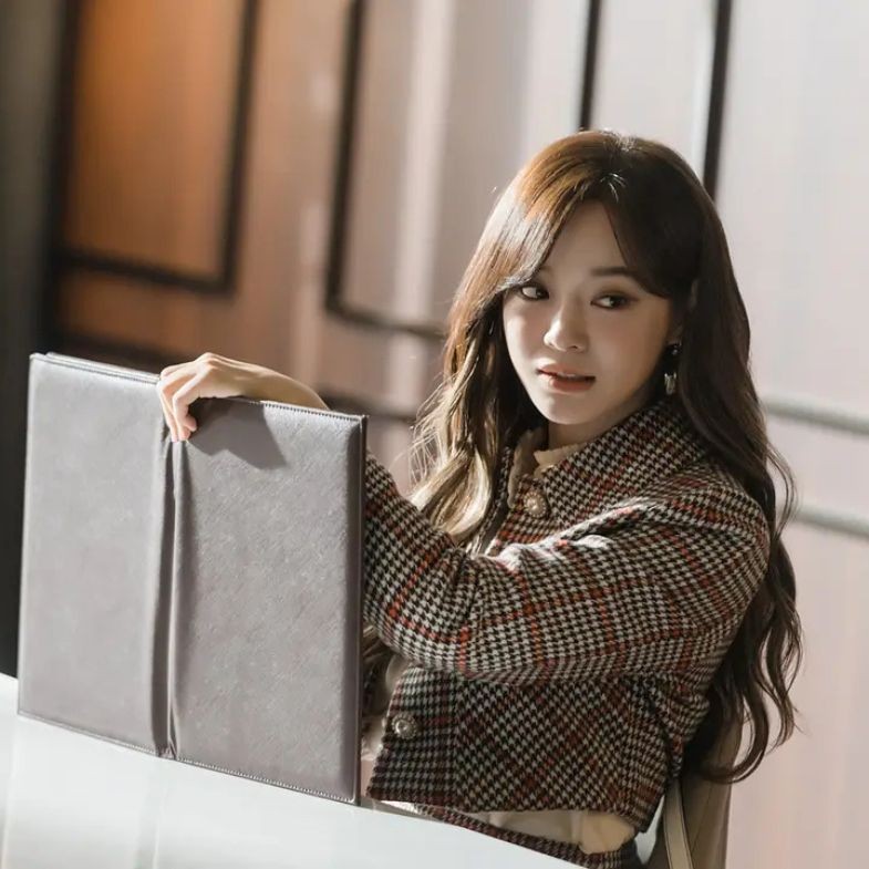 逛街從不試穿試用，但買回家後悔率最低的星座TOP4：雙子追求新奇，「這星座」其實早已做了功課