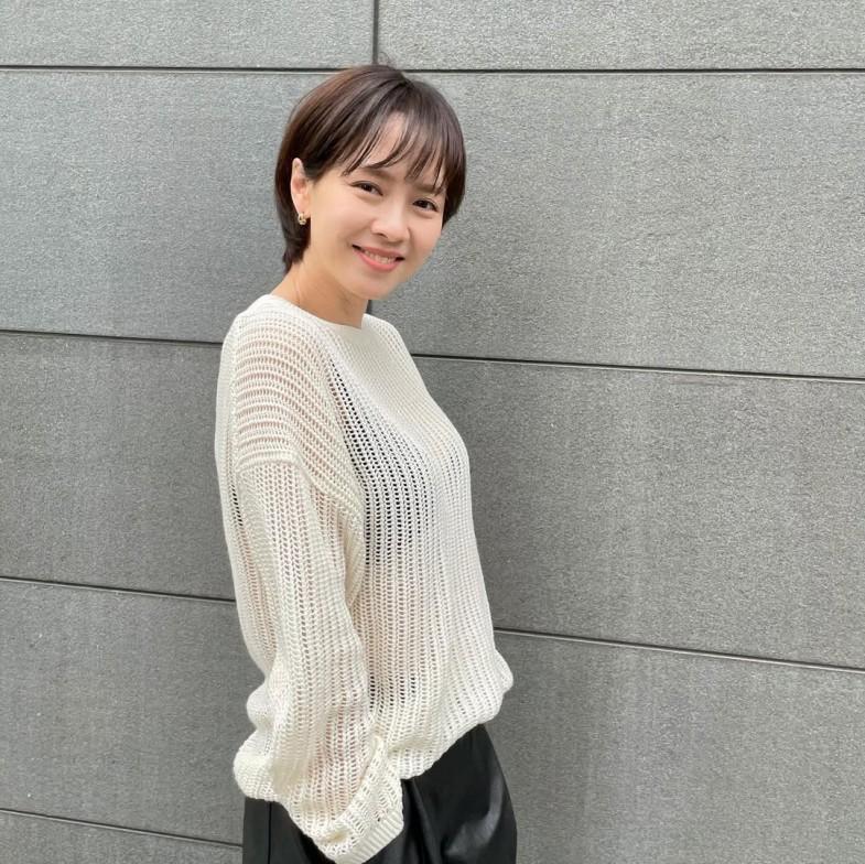 宋智孝43歲減齡穿搭5招！洋裝＋大衣「這樣穿」瞬間變回少女