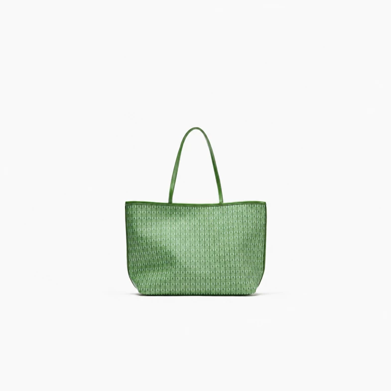 Zara「印花托特包」掀起熱議！老花紋路、1500有找被譽為「平民版Goyard」！